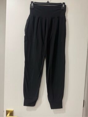 Athleta Black Women’s Stretch Joggers with Tapered Ankles